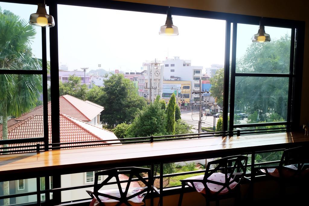 Green House At Trang Guesthouse Екстериор снимка